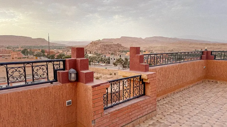 Vue sur le village d'Aït Ben Haddou depuis le Riad Ouinz
